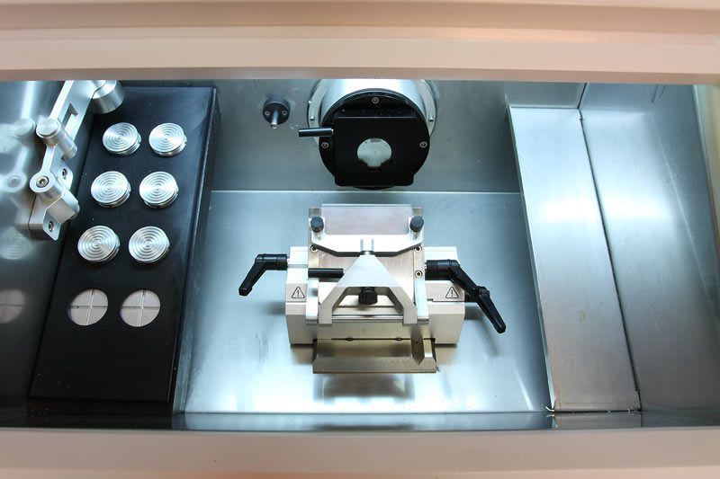 Semi-automatic microtome cryostat AST 500 Amos scientific