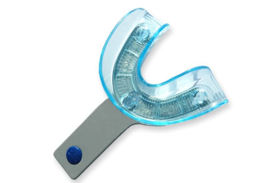 Disposable dental impression tray Dental Tray System Int.