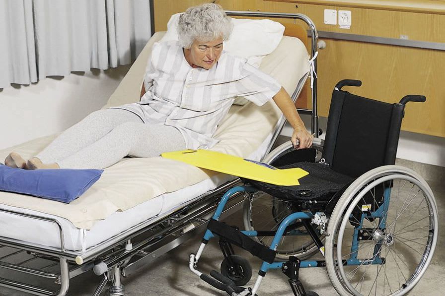 People with reduced mobility transfer board / wheelchair-to-car 63 x 23 cm | TETRAGLIDE SAMARIT Medizintechnik