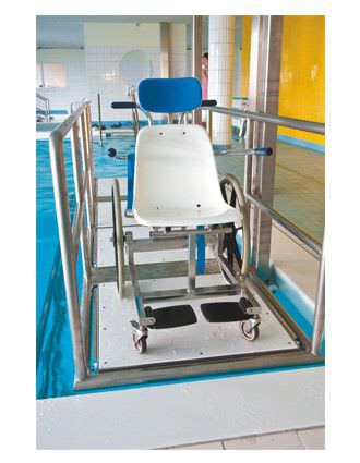 Lifting platform wheelchair / pool Reval