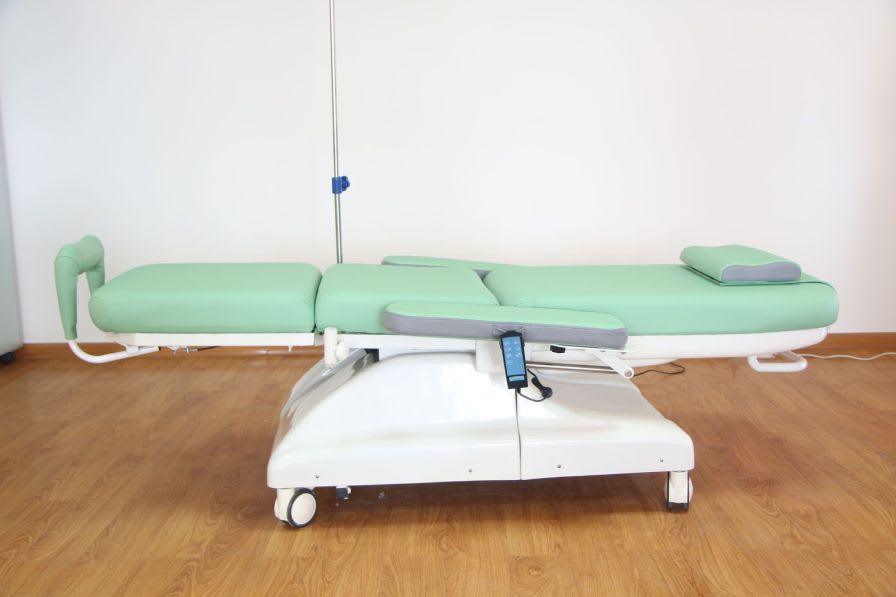 Electrical dialysis armchair / Trendelenburg / height-adjustable / on casters PY-YD-210S Nanning passion medical equipment