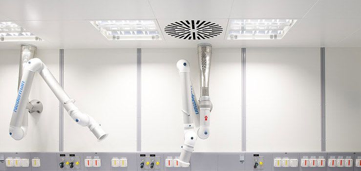 Ceiling-mounted lighting / for healthcare facilities / LED Laboratory Lindner Group