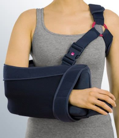 Arm sling with shoulder abduction pillow / human medi SAS® multi medi
