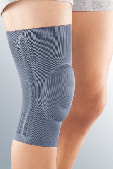 Knee sleeve (orthopedic immobilization) / with patellar buttress / with flexible stays protect.Genu medi