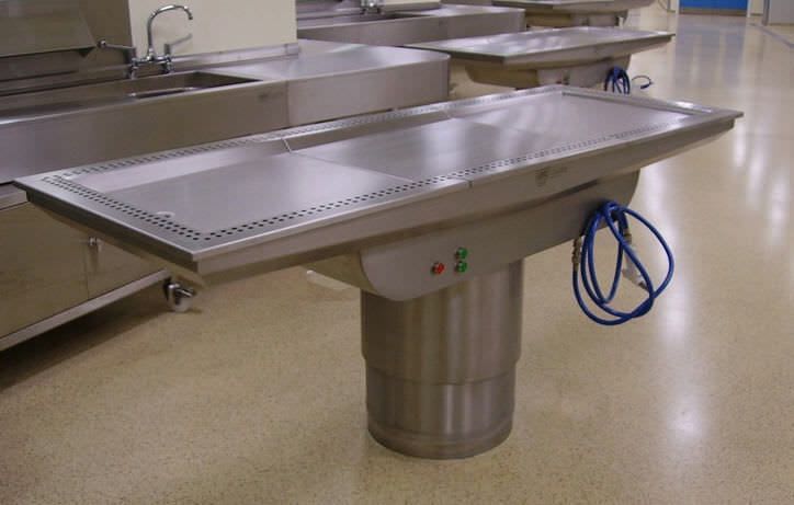 Autopsy table / electric / with suction system / height-adjustable RCS LEEC