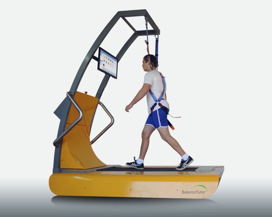Gait rehabilitation system / standing position / computer-based BalanceTutor™ MediTouch
