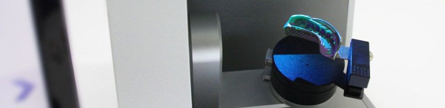 Dental laboratory 3D scanner / LED Identica Blue Medit