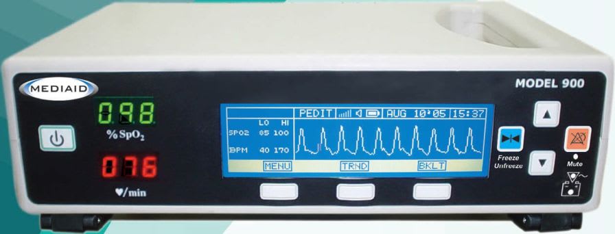 Pulse oximeter with separate sensor / table-top 1-100 % SpO2 | MODEL 900 Mediaid Inc.