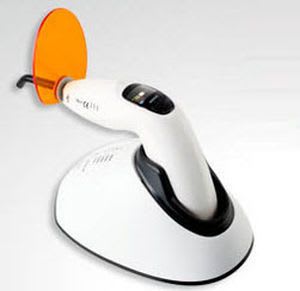 LED curing light / dental / cordless LED.F Guilin Woodpecker Medical Instrument Co., Ltd.