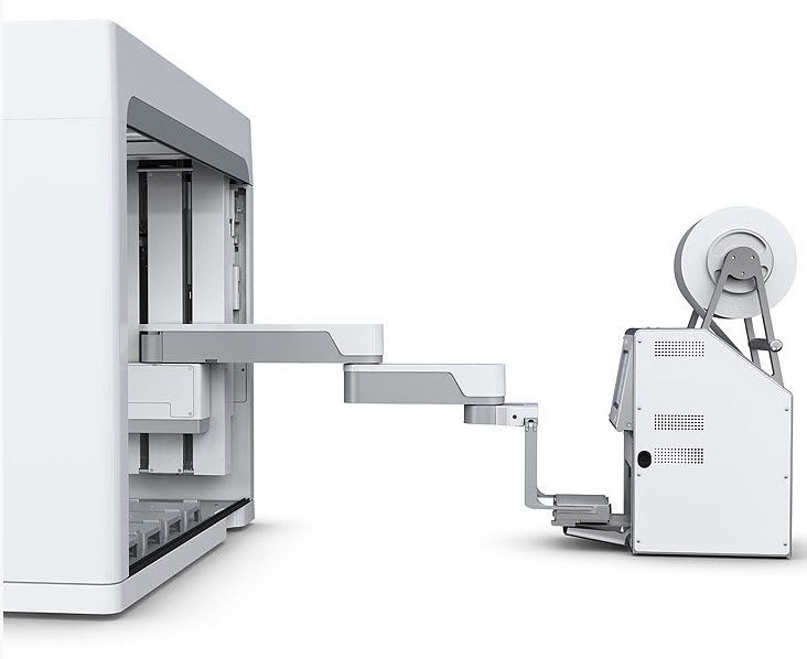 Laboratory liquid handling robotic workstation Encore Multispan Agilent Technologies