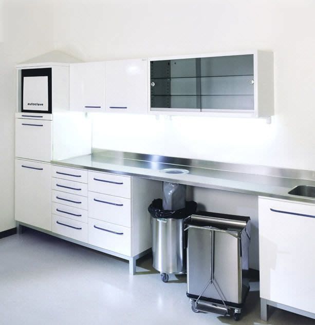 Sterilization cabinet / dentist office TIKA UP EDARREDO