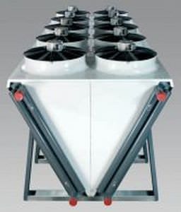 Dry cooler for healthcare facilities 180 - 1 350 kW | VEXTRA CIAT