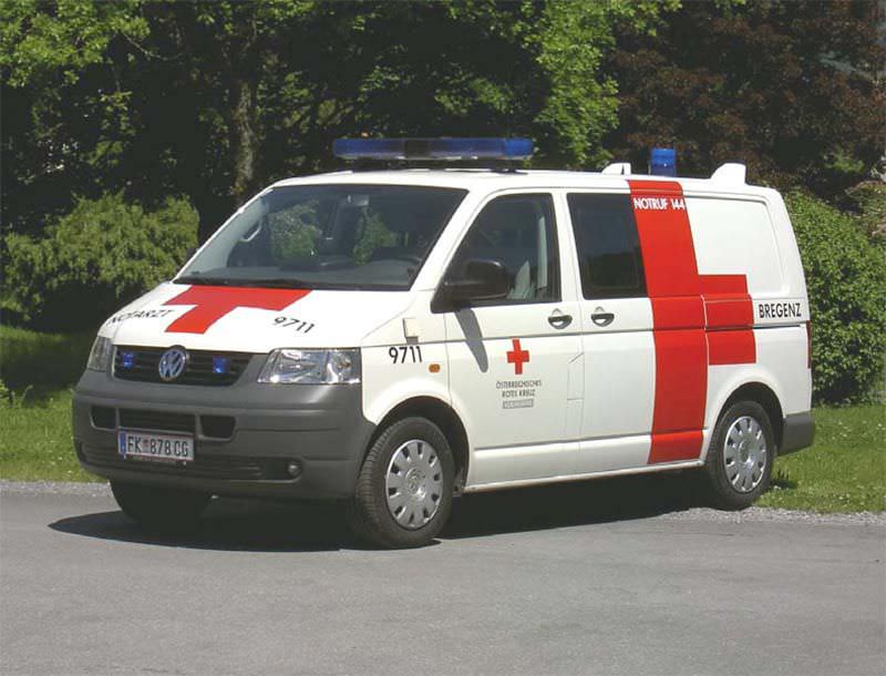 Emergency medical ambulance / van VW T5 Dlouhy , Fahrzeugbau