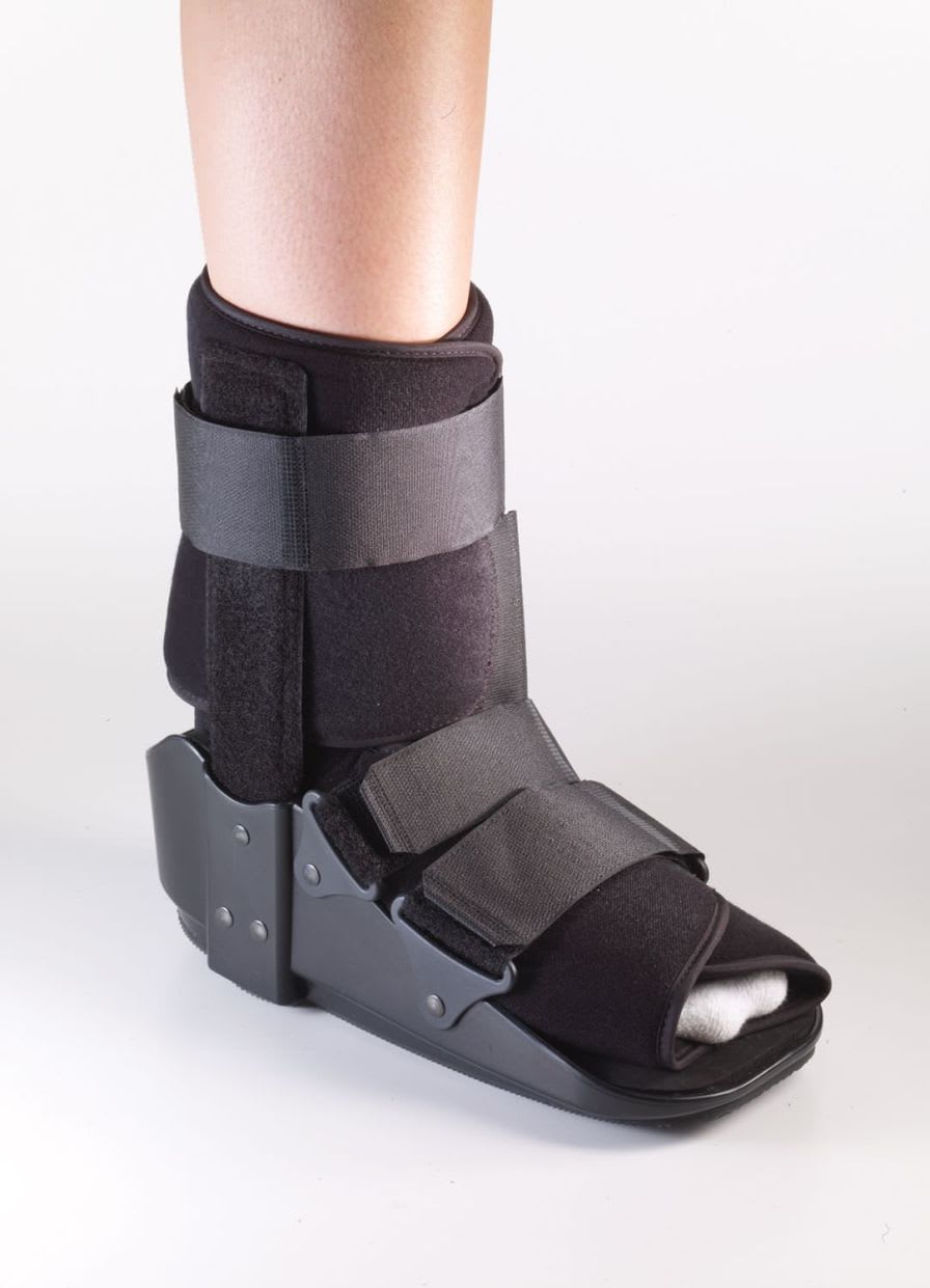 Short walker boot 79-105X / 79-106X Corflex