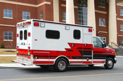Emergency medical ambulance / type III / box Ford E350 DR92 TraumaHawk American Emergency Vehicles