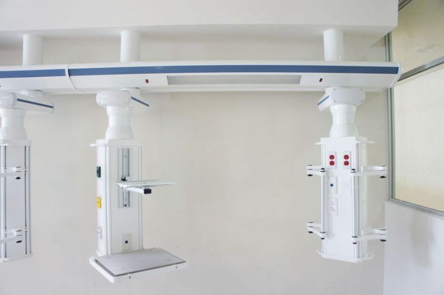 Ceiling-mounted supply beam system / with shelves / with column Arigmed