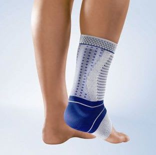 Ankle sleeve (orthopedic immobilization) / with malleolar pad / with para-achilles pad AchilloTrain® Pro Bauerfeind