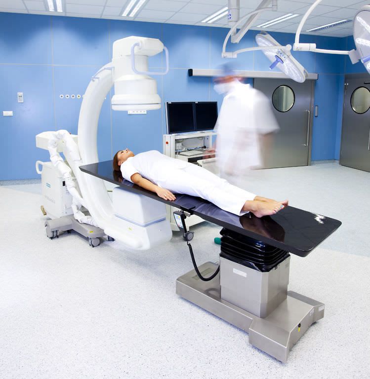 Angiography operating table / electrical / reverse Trendelenburg / height-adjustable ALVO Serenada-C ALVO Medical