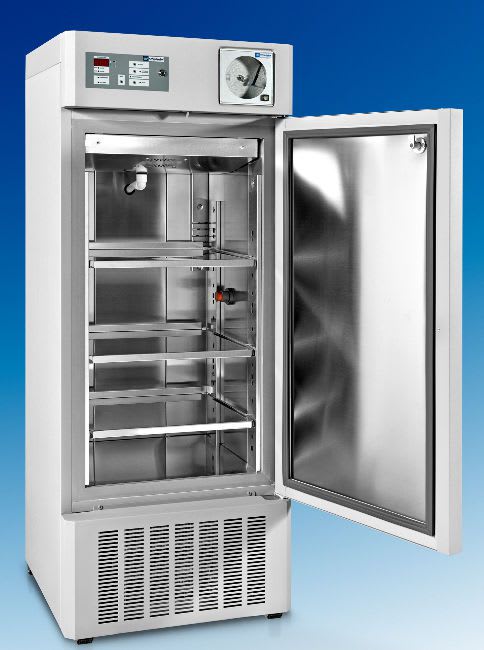 Laboratory refrigerator / pharmacy / cabinet / 1-door FRL PRO series Angelantoni Lifescience