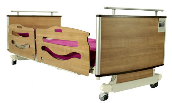 Nursing home bed / electrical / height-adjustable / 4 sections Floore AHF - ATELIERS DU HAUT FOREZ