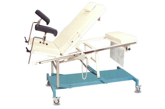 Delivery bed / electrical / on casters Lito A.A.MEDICAL